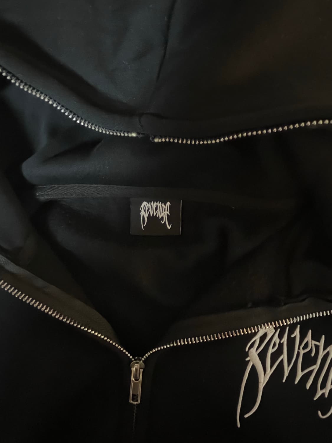 리벤지 자수 아치 로고 후드 풀집업 블랙 상품이미지5