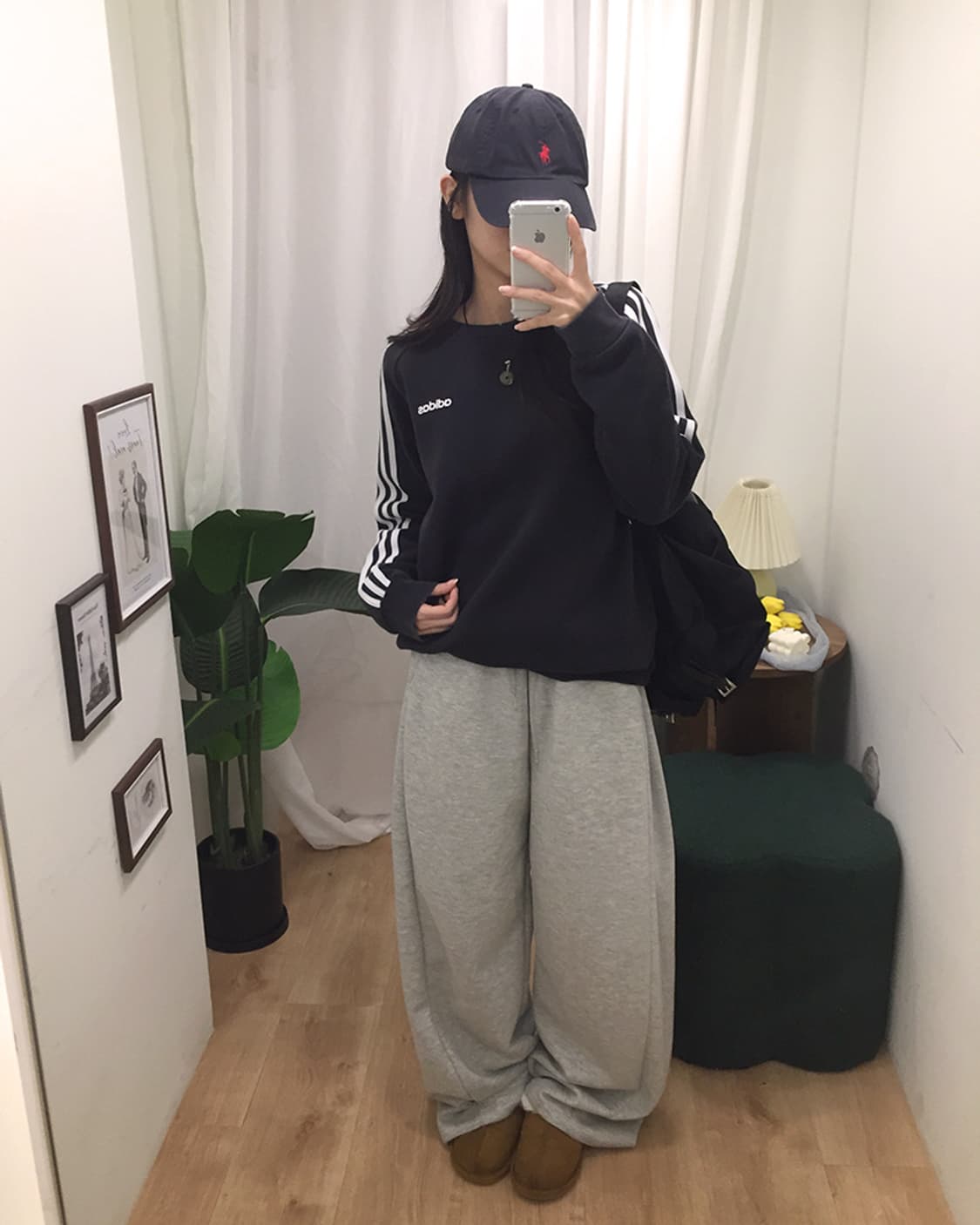 공용 아디다스 트랙 맨투맨 100 상품이미지1