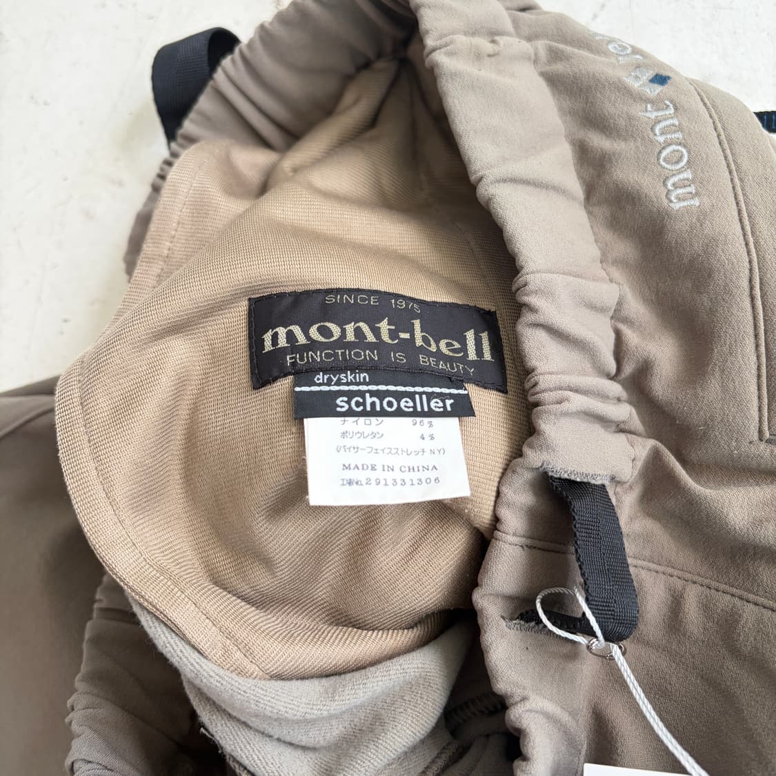 몽벨 빈티지 테이퍼드 버클 팬츠 30 상품이미지6