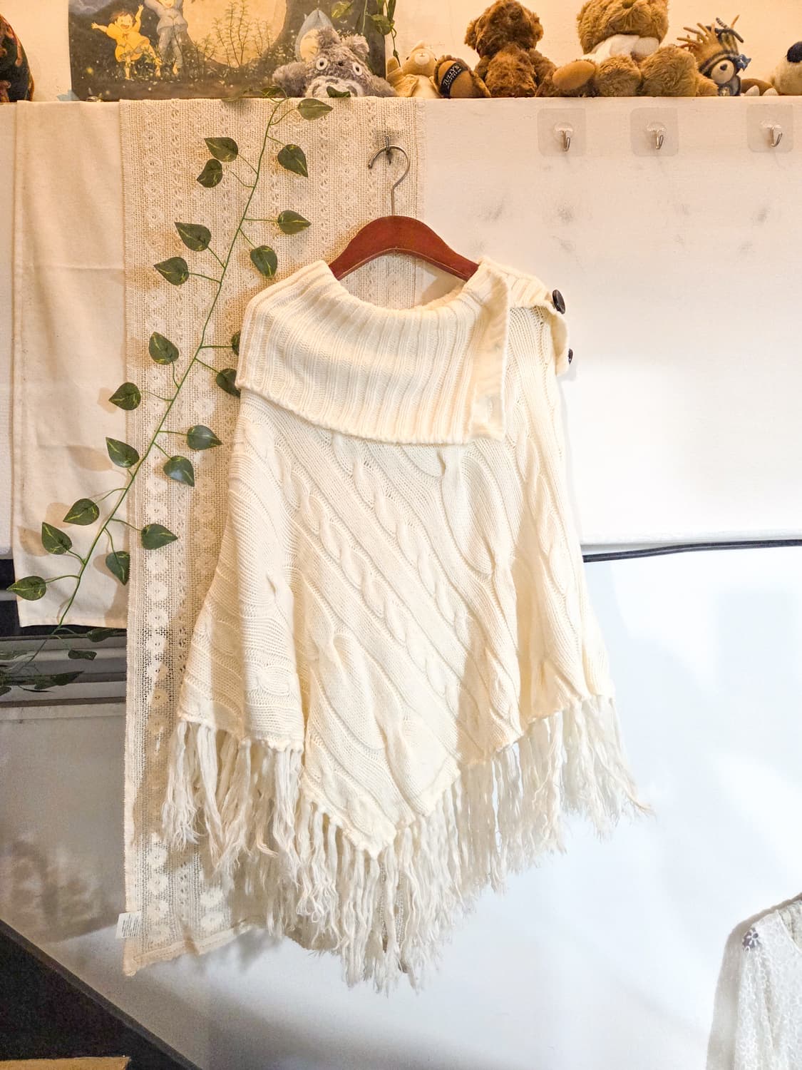 퓨어 케이프 니트 상품이미지1