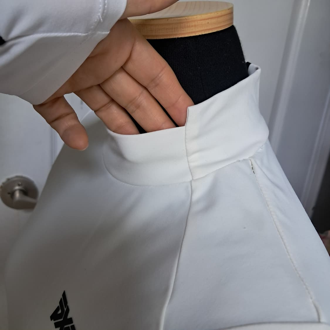 PXG 정품 여성 모크넥 긴팔 티셔츠 S 상품이미지5