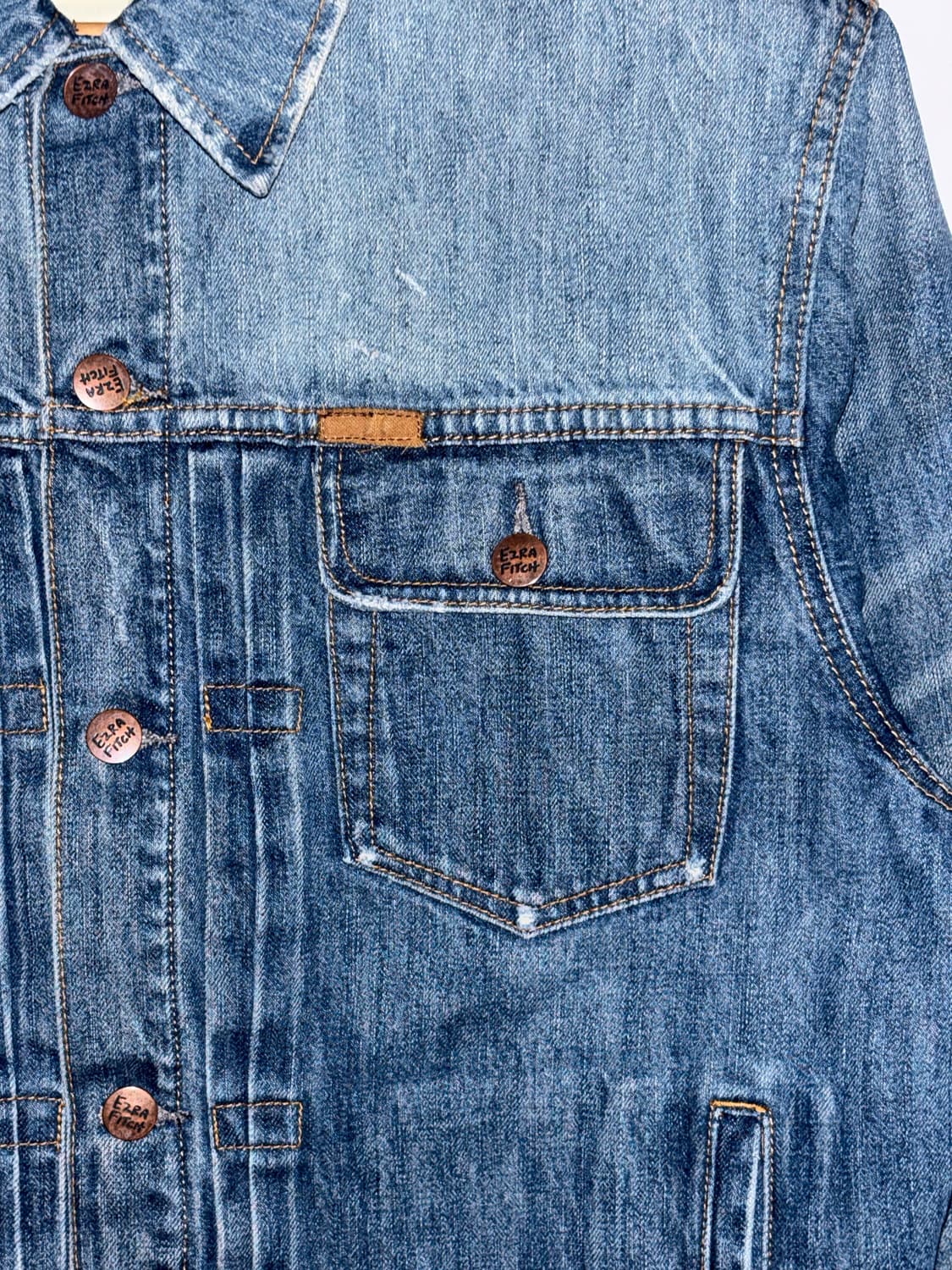 Ezra Fitch 워싱 데님 자켓 상품이미지4