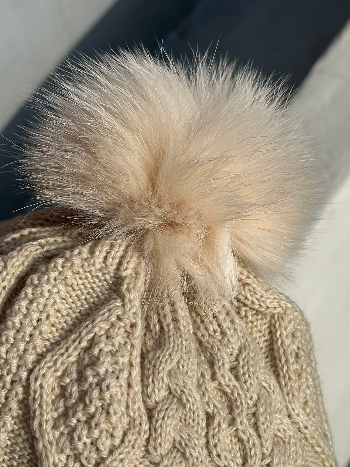 [M] 아이더 베이지 케이블 폼폼 비니 모자 상품이미지5