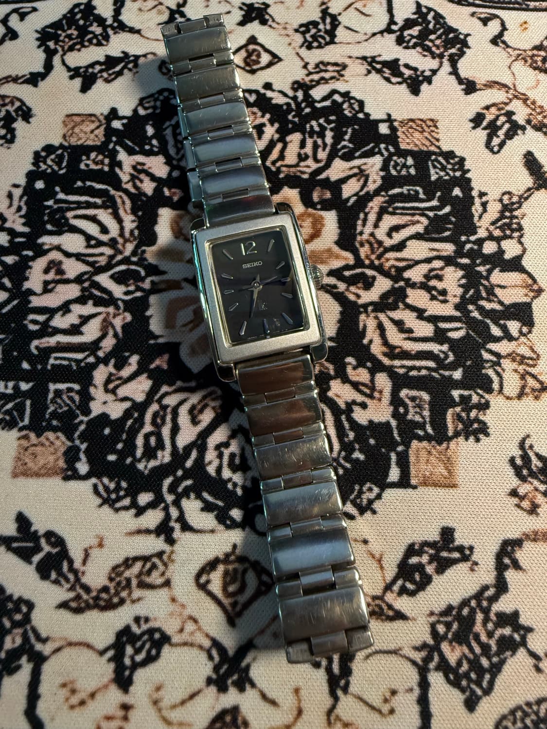 SEIKO 빈티지 쿼츠 시계 상품이미지1