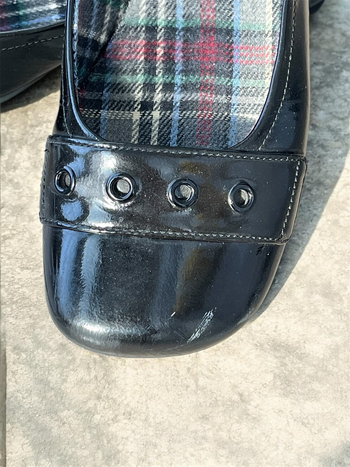 빈티지 캠퍼 벨트장식 에나멜 플랫슈즈 상품이미지4