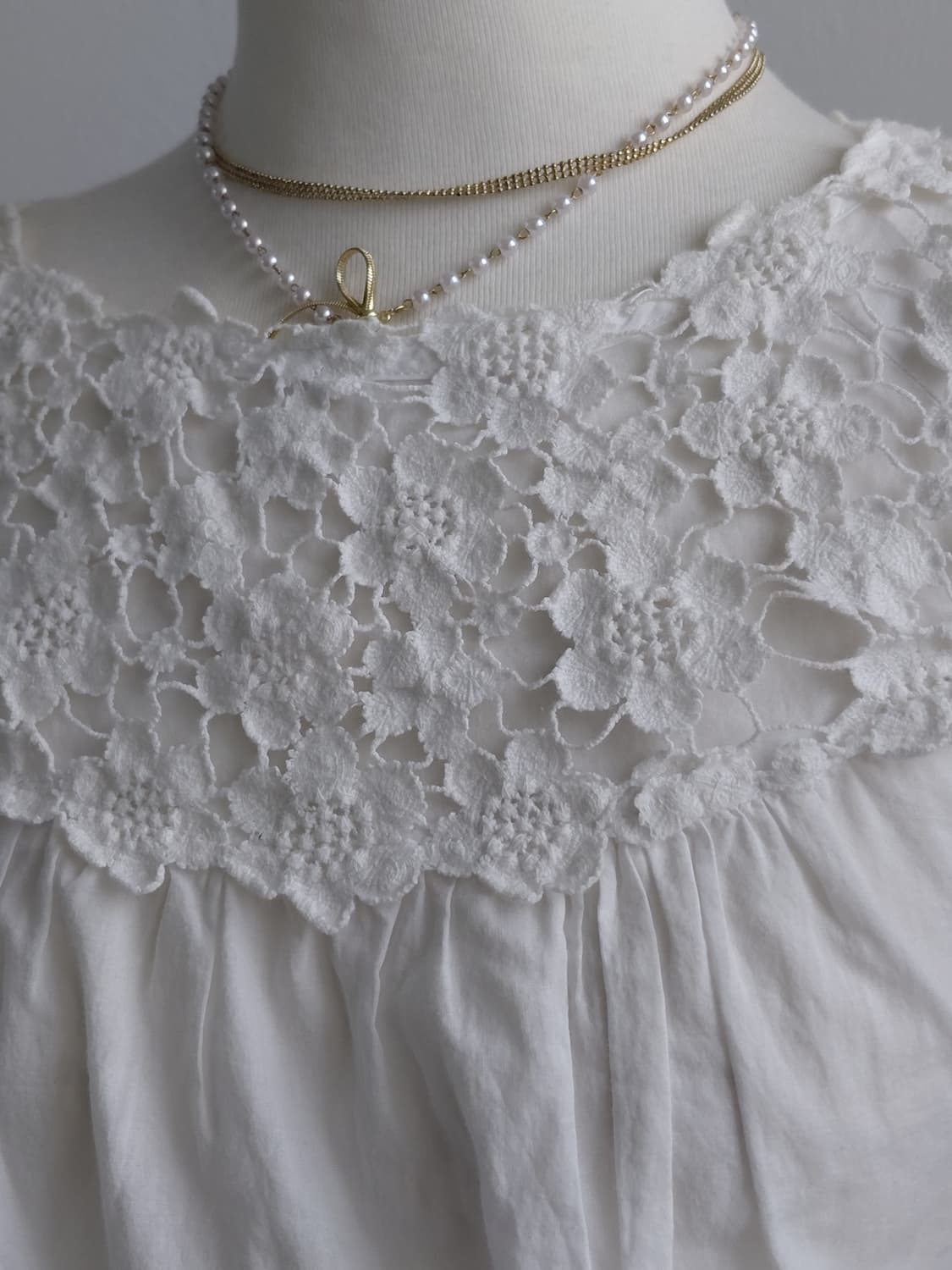 [일본빈티지] 레이스 장식 화이트 블라우스 상품이미지3