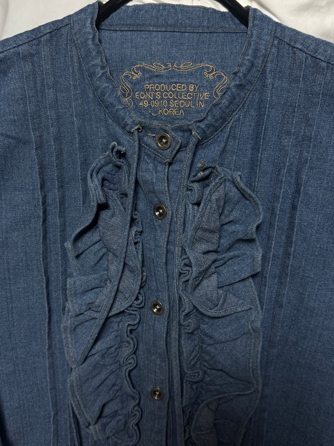 에옹쓰 country denim frill blouse 데님 블라우스 상품이미지3