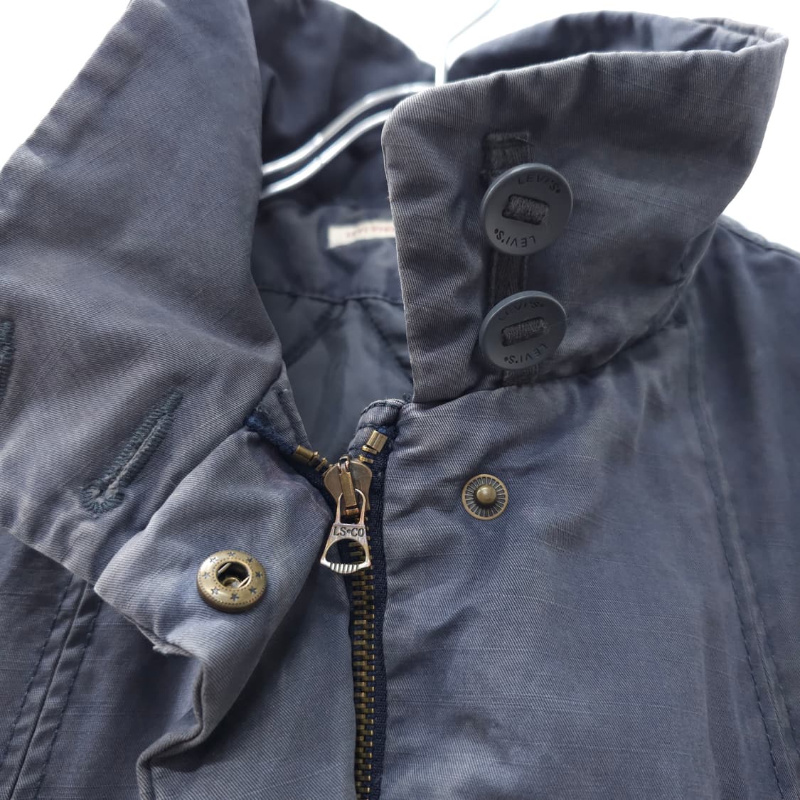 Levi's 워싱 다크그레이 퀼팅 피쉬테일 파카 밀리터리 자켓 상품이미지8