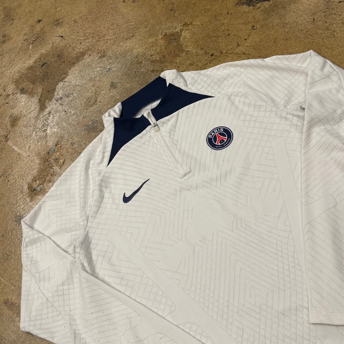 [정품/L] 나이키 파리생제르망 화이트 긴팔 트레이닝 탑 b17 상품이미지1