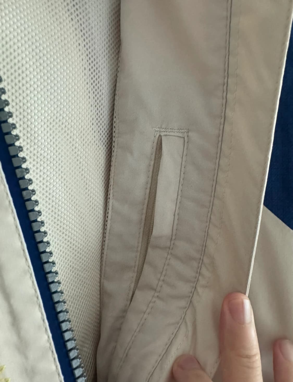 아이더 95 크림 등산 바람막이 디펜더 자켓 상품이미지10