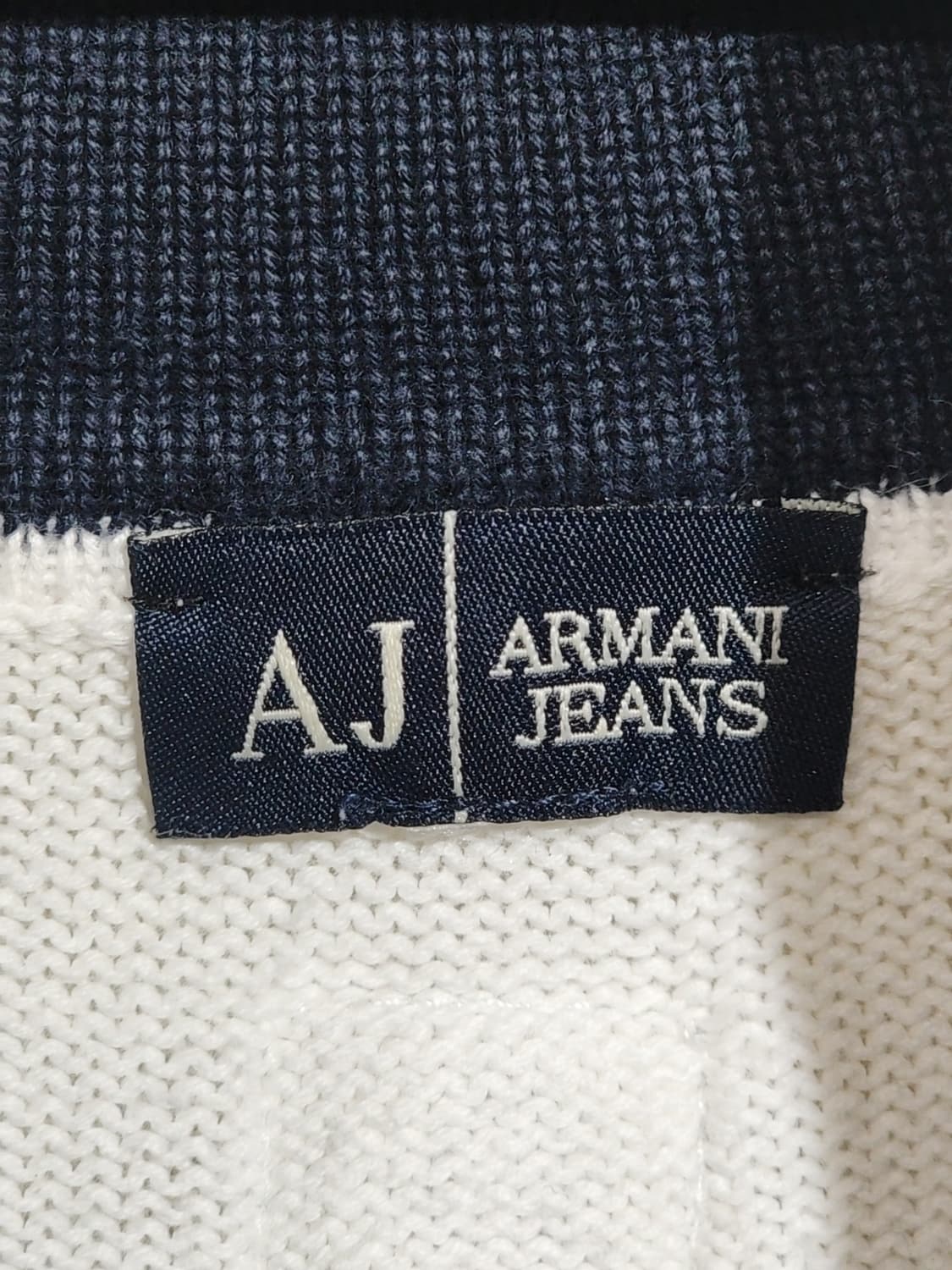 (M) 아르마니진 니트집업 화이트 라인배색 캐주얼  상품이미지3