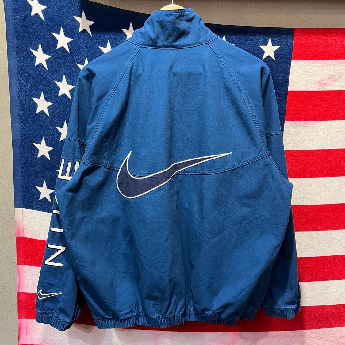 나이키 스우시 백로고 하프집업 자켓 상품이미지2