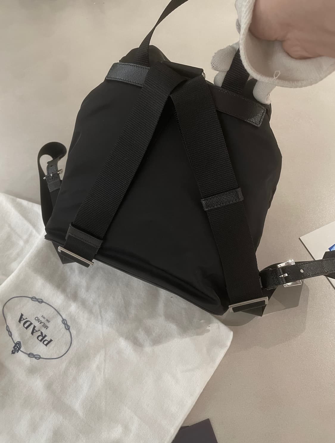 정품 프라다 백팩 스몰 신형  상품이미지6