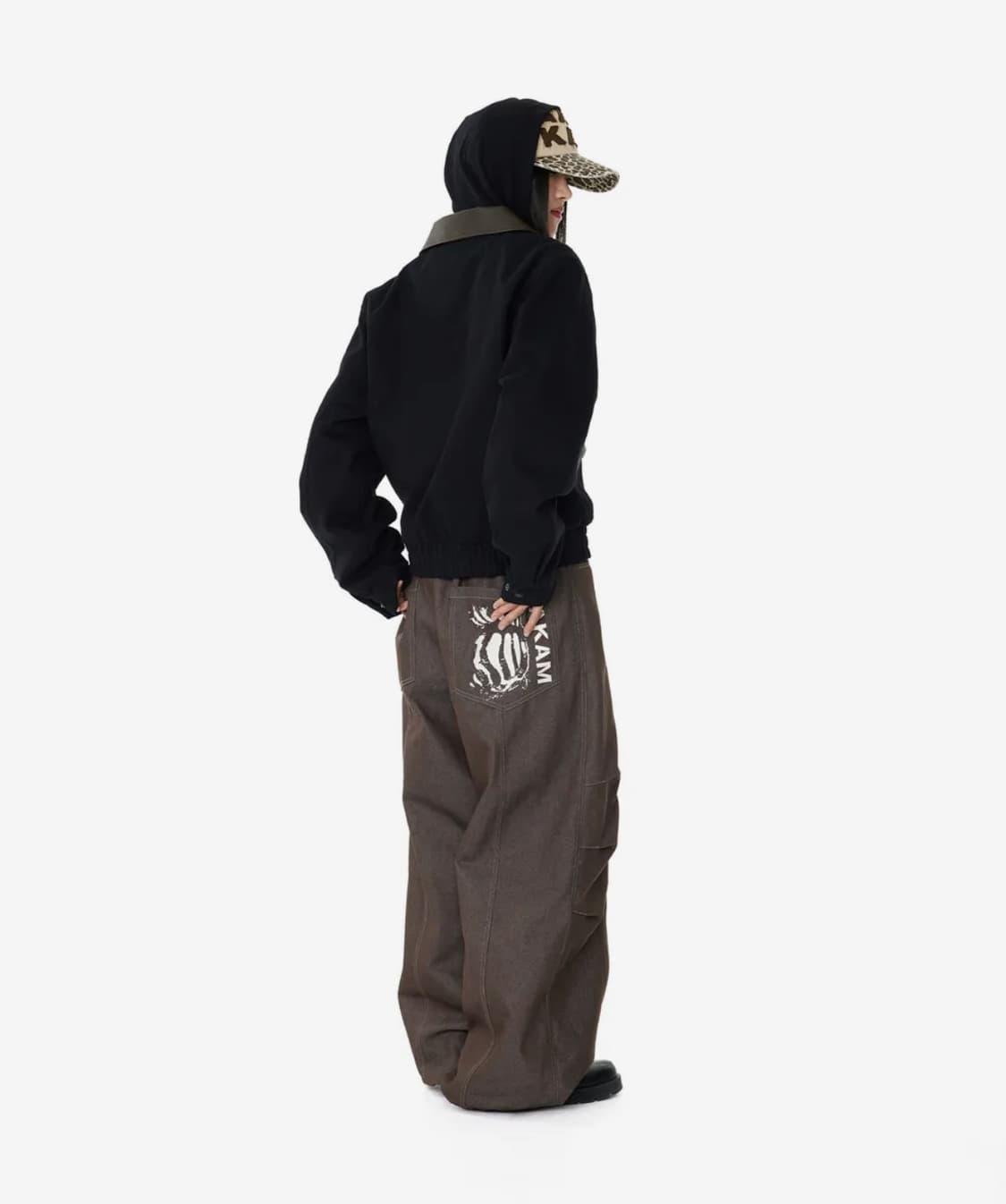 아캄 Knee Pin-tuck Printed Denim Pants 상품이미지2