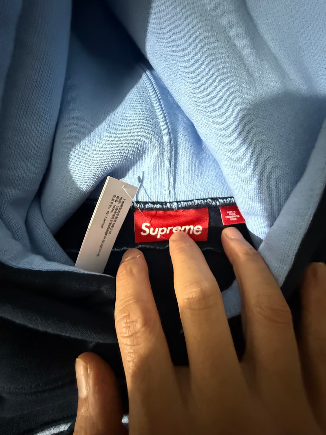 슈프림 커브 파이핑 후드 네이비 L급처 상품이미지3