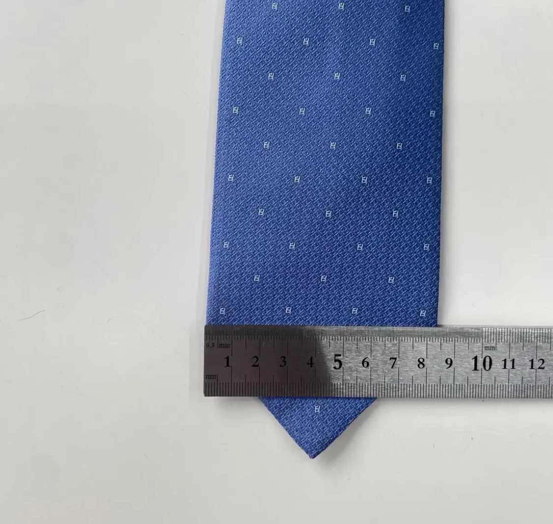 (새상품급)펜디 FF모노그램 FENDI 명품 정품넥타이 8.2cm 상품이미지8