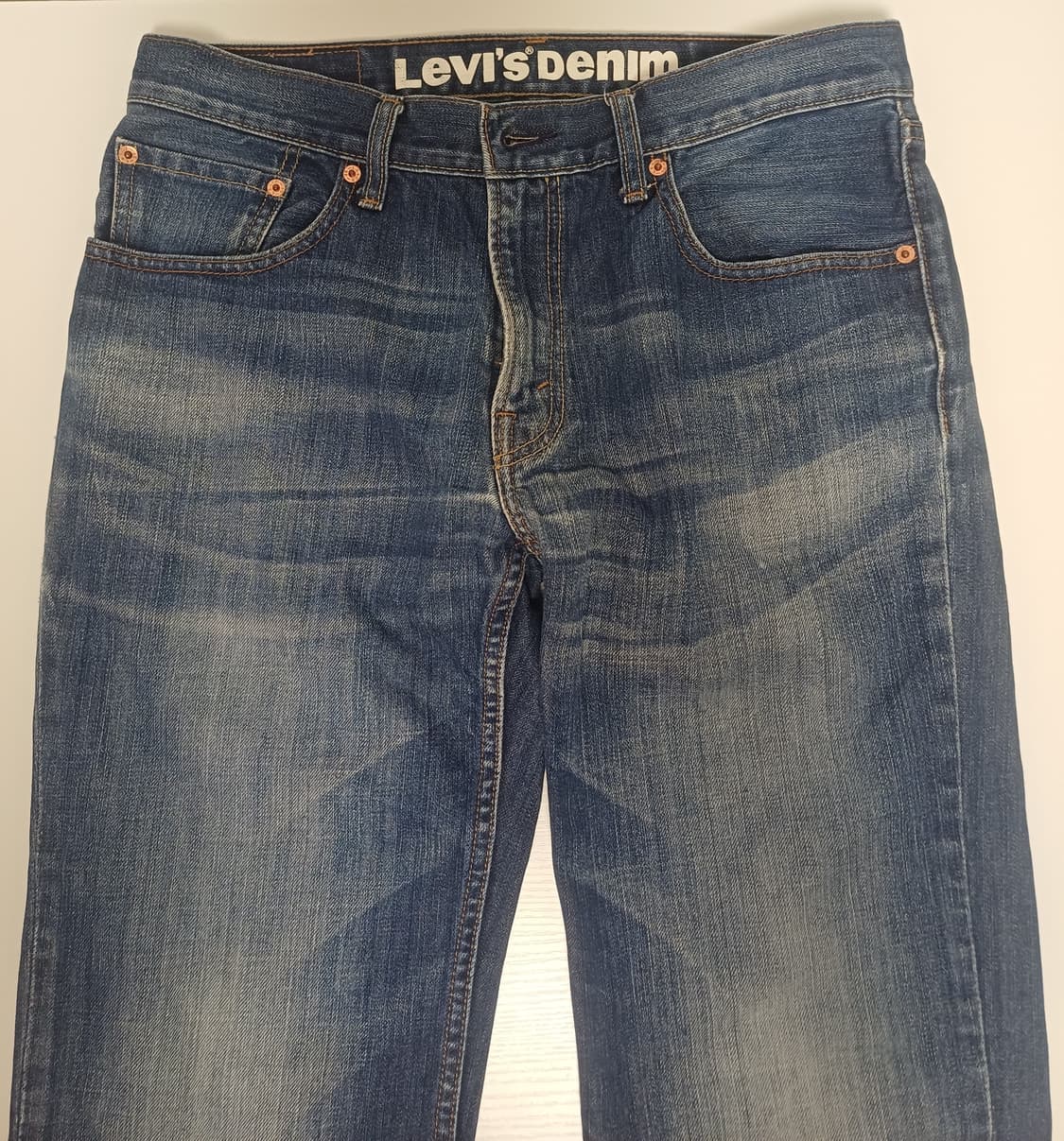[Levi's] 리바이스 502 스트레이트- 레어 지퍼 포켓 디테일 데님 상품이미지4
