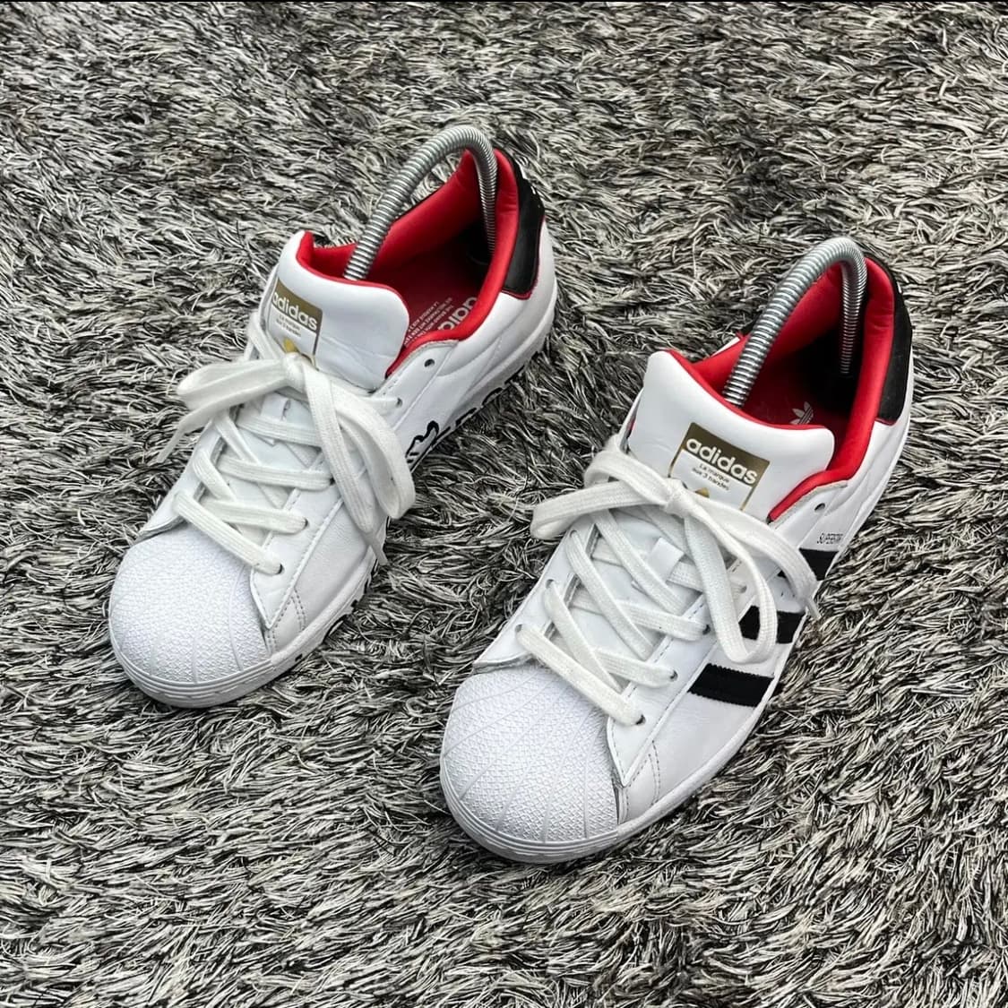 아디다스 슈퍼스타 V-DAY (235) 상품이미지2