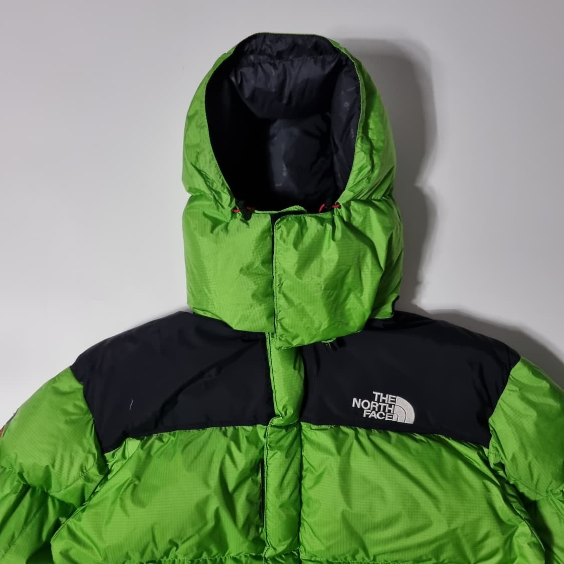 노스페이스 700 고프코어 발토로 패딩 그린  상품이미지3