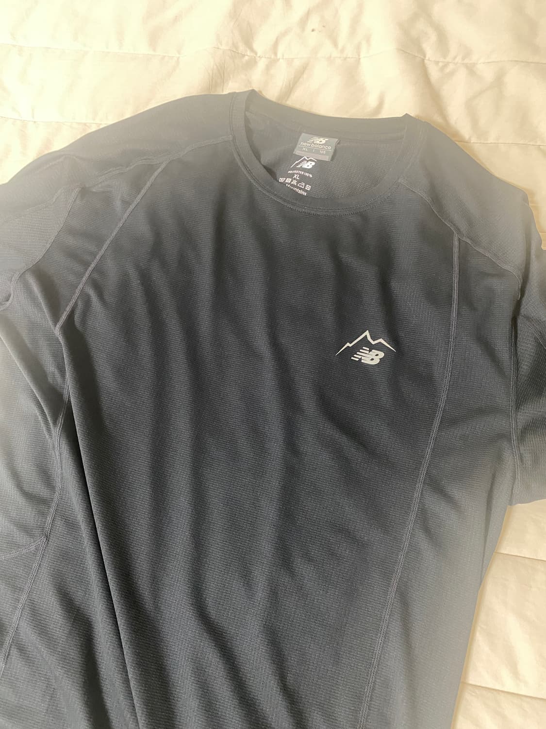 케일 뉴발란스 trail short sleeve 블랙 XL 팝니다 상품이미지2