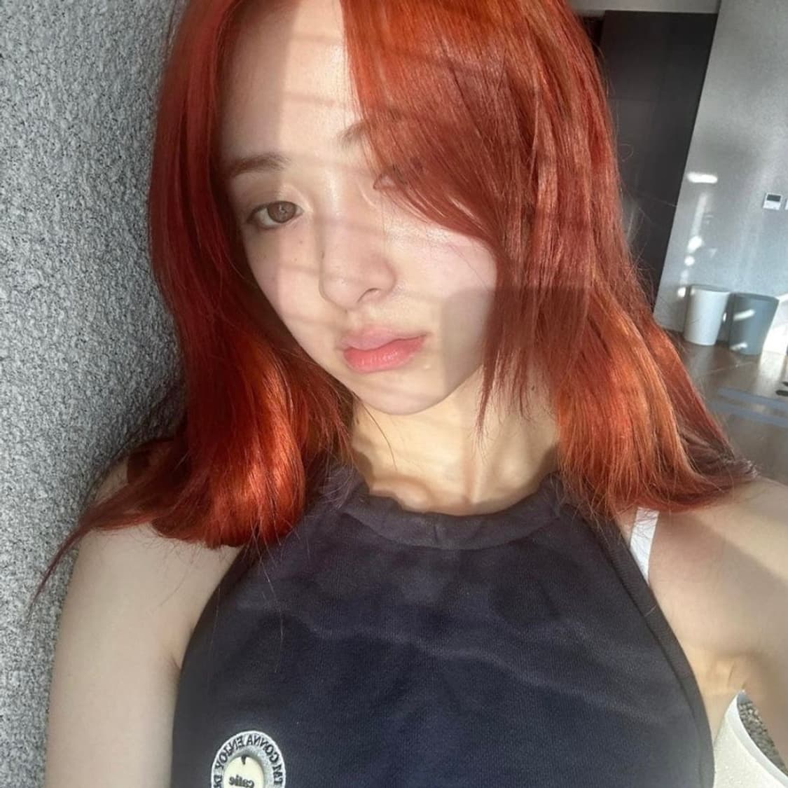 애즈이프캘리 홀터넥 멜란지 슬리브리스 맨투맨 상품이미지10