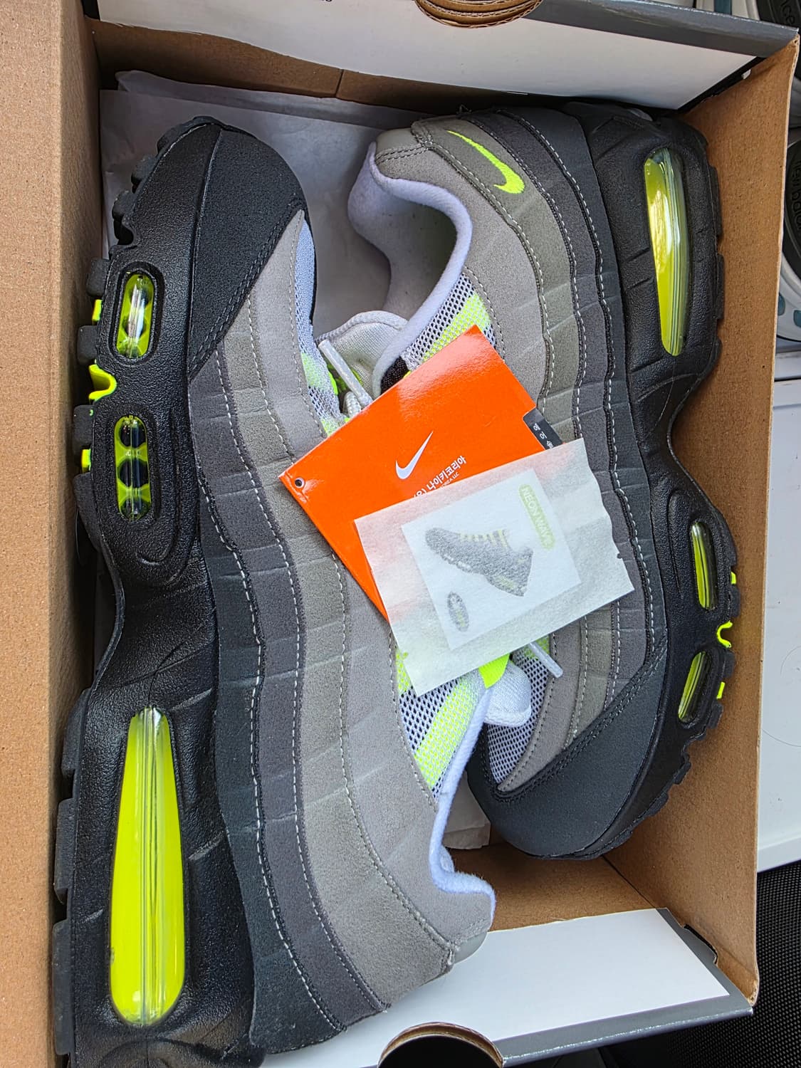 [285] 나이키 에어맥스95 og 형광 2025 상품이미지6