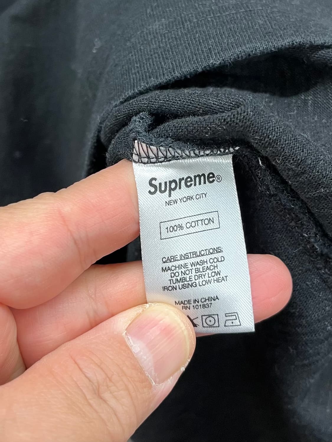 [100~105] 슈프림 포켓 반팔티 블랙 상품이미지5