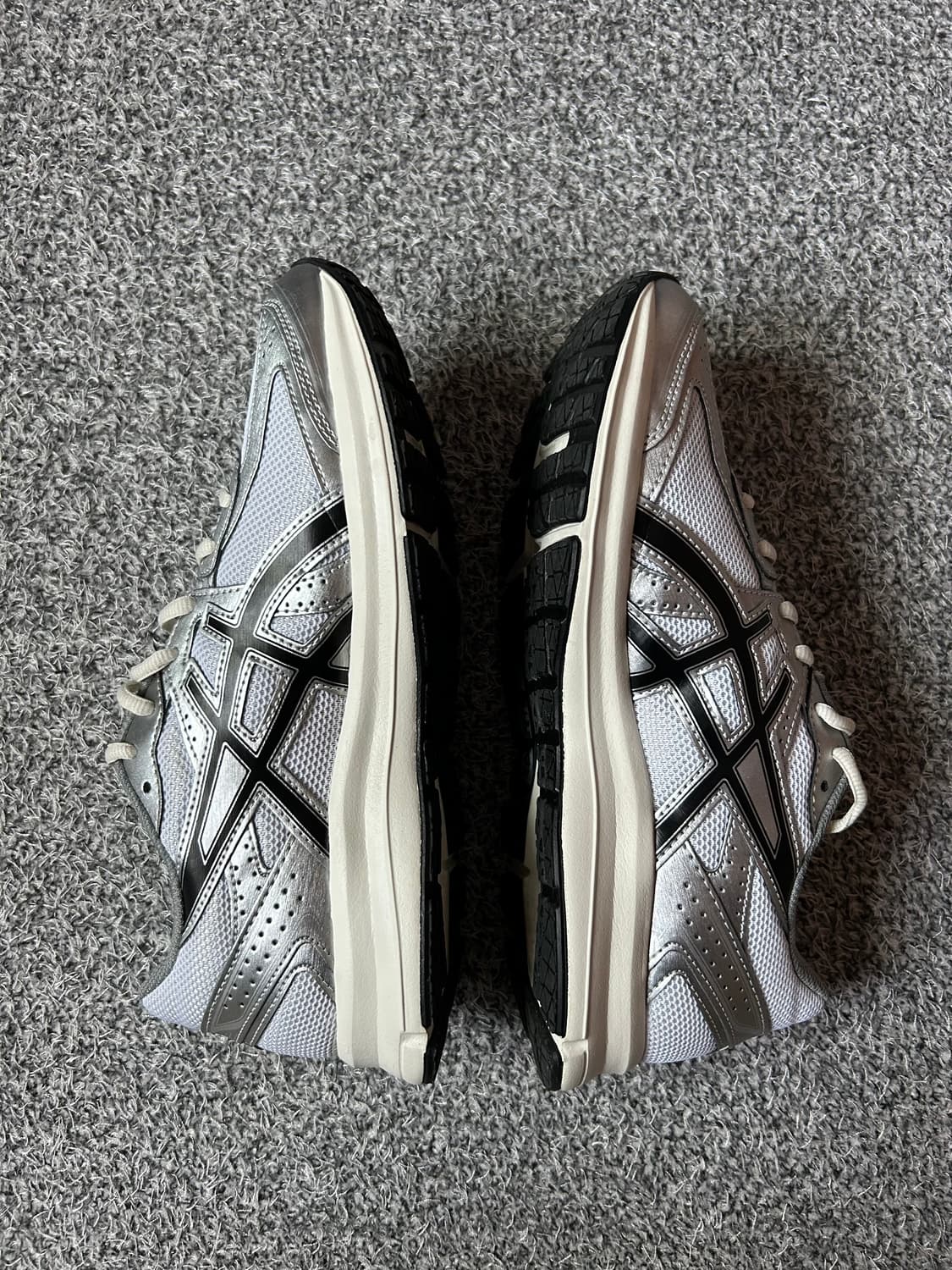 [1회착/풀박스] 아식스 조그100S 265 화이트 블랙 새상품급 상품이미지4