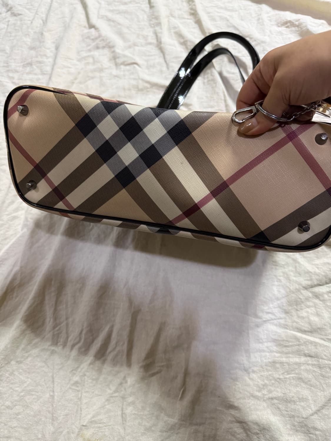 버버리 노바체크 숄더백 상품이미지3