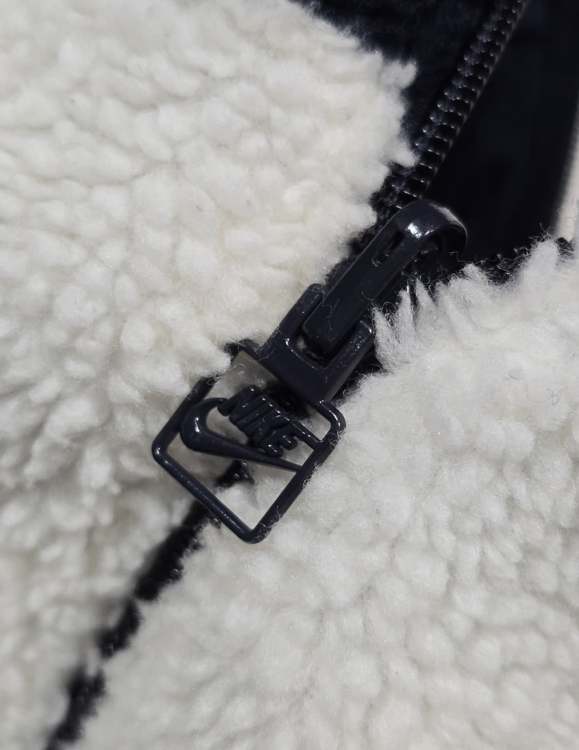 나이키 스우시 뽀글이 플리스 자켓 화이트 L사이즈 상품이미지5