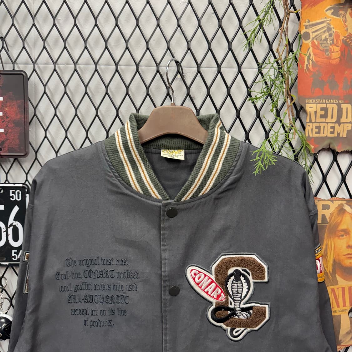 00s USA VINTAGE 바시티 자켓 후면 빅패치 포인트 차콜 상품이미지3