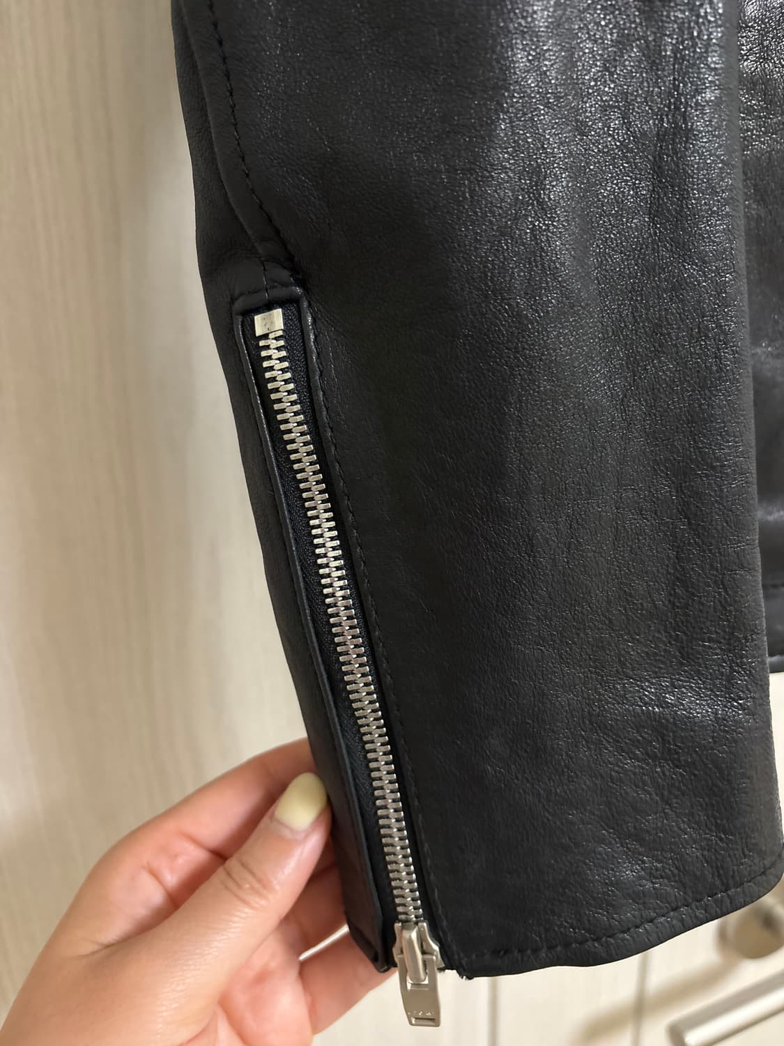 블랙 가죽 봄버 자켓 상품이미지3