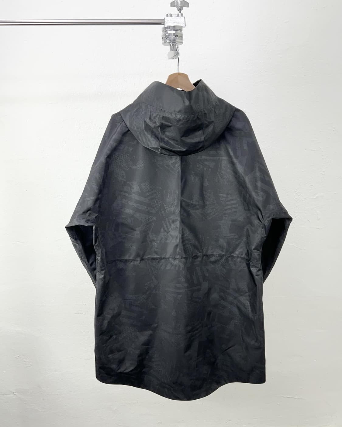 퓨마 네멘 블랙 투인원 3L 자켓  상품이미지5