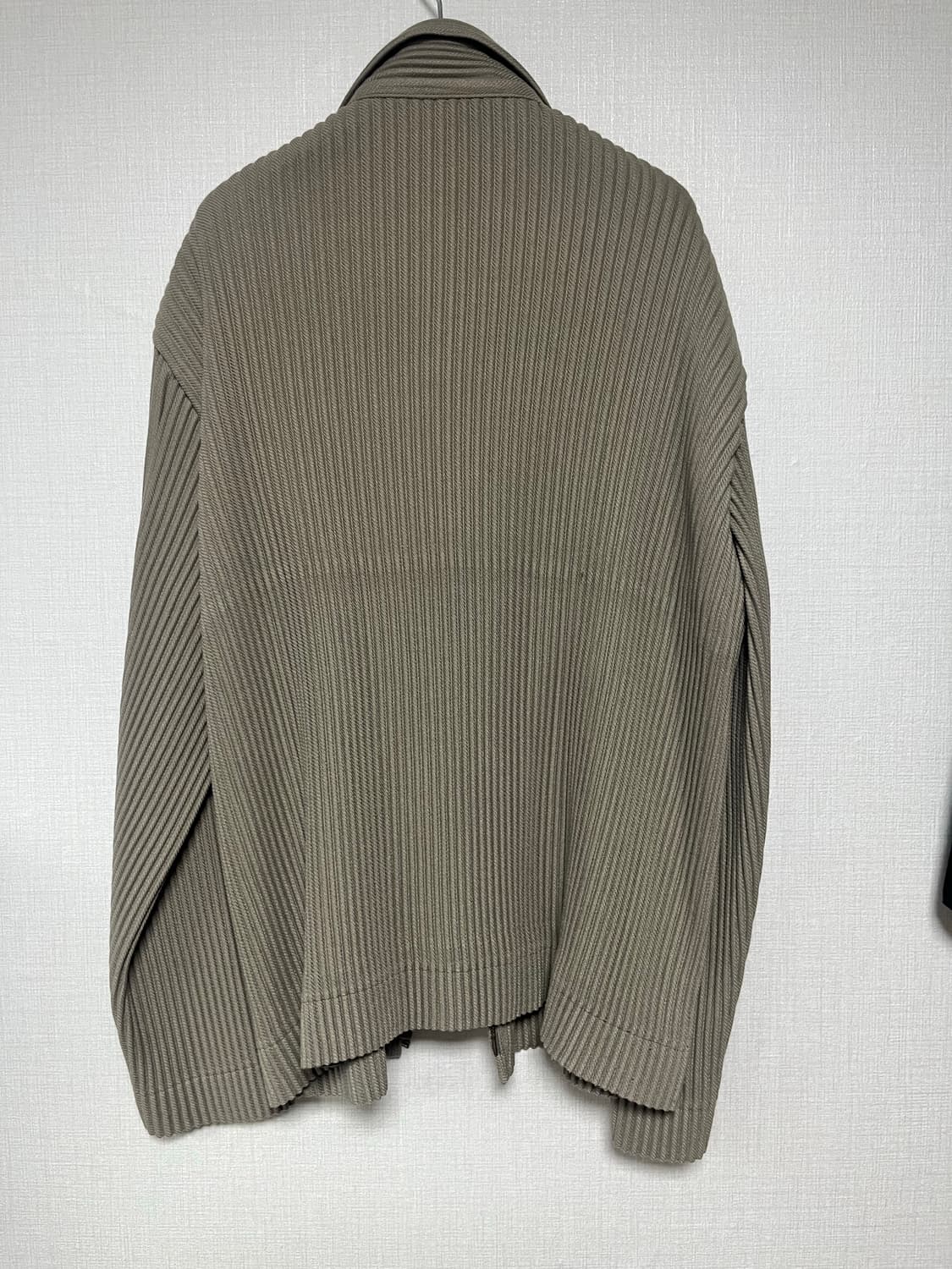 이세이미야케 옴므플리세 울라이크 투웨이 카라 집업 자켓 상품이미지4