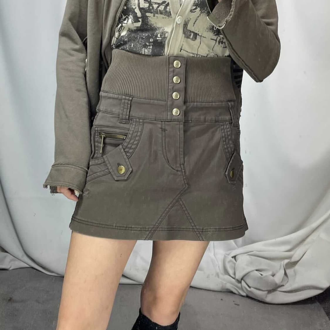 버버리 카고 밴딩 스커트 상품이미지1