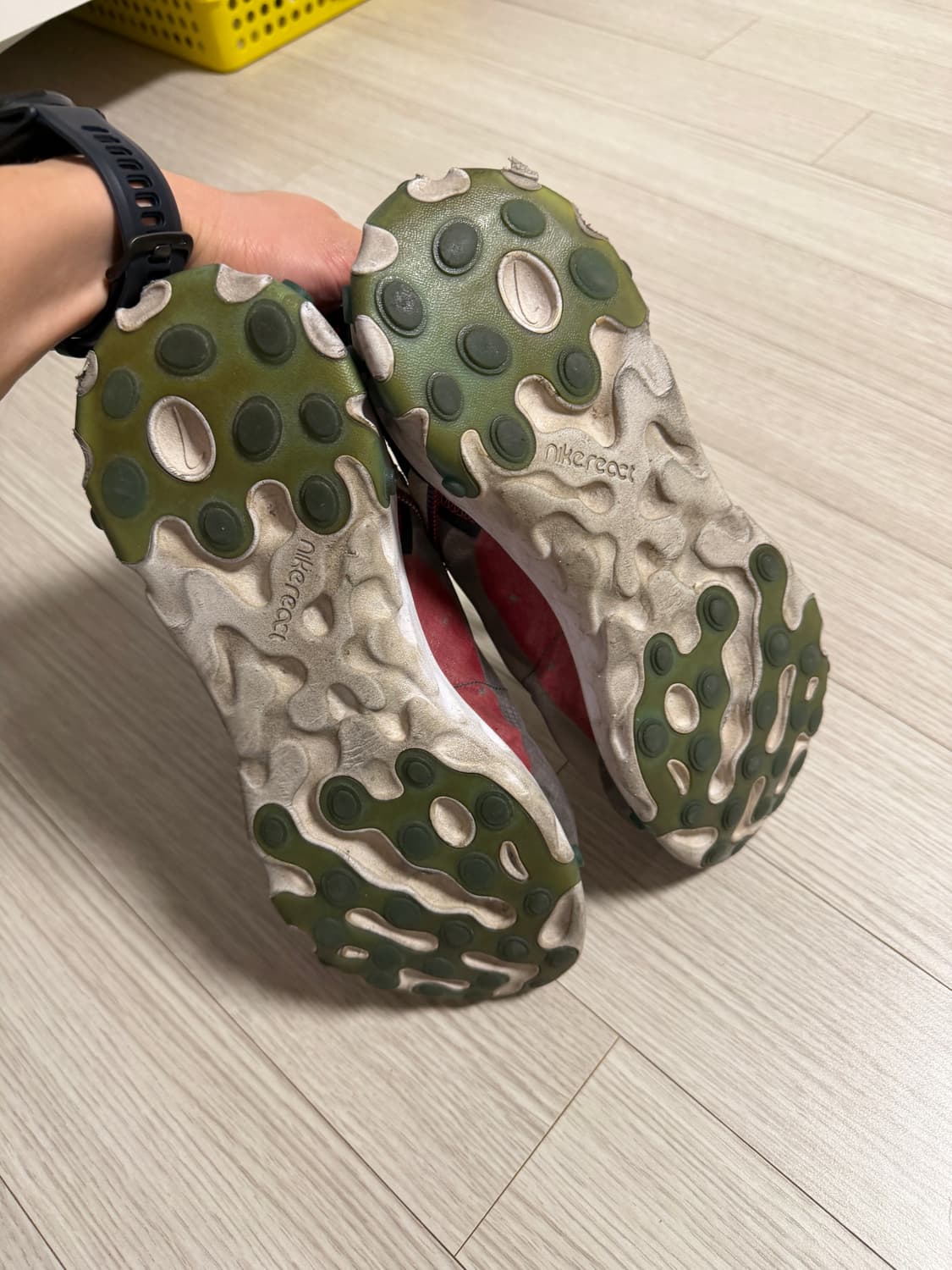 나이키 리액트 러닝화 상품이미지4