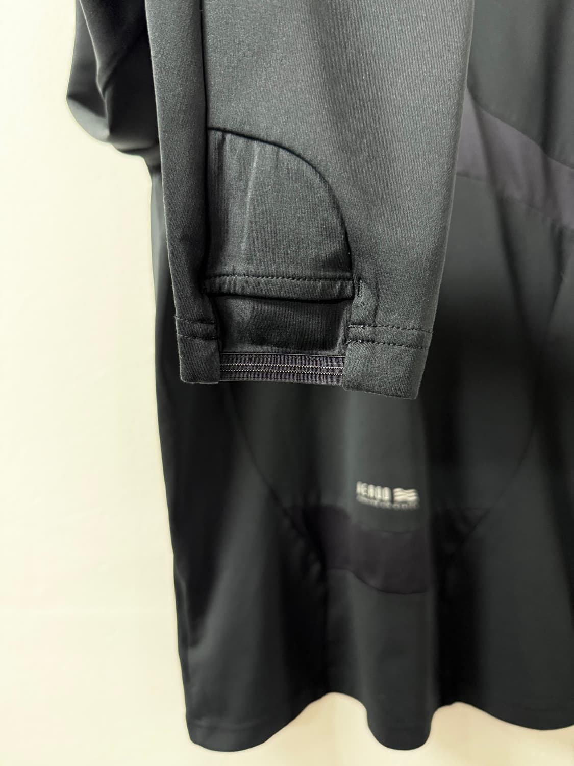 100~105사이즈 남성 데상트 러닝 트레이닝 긴팔티셔츠 상품이미지6