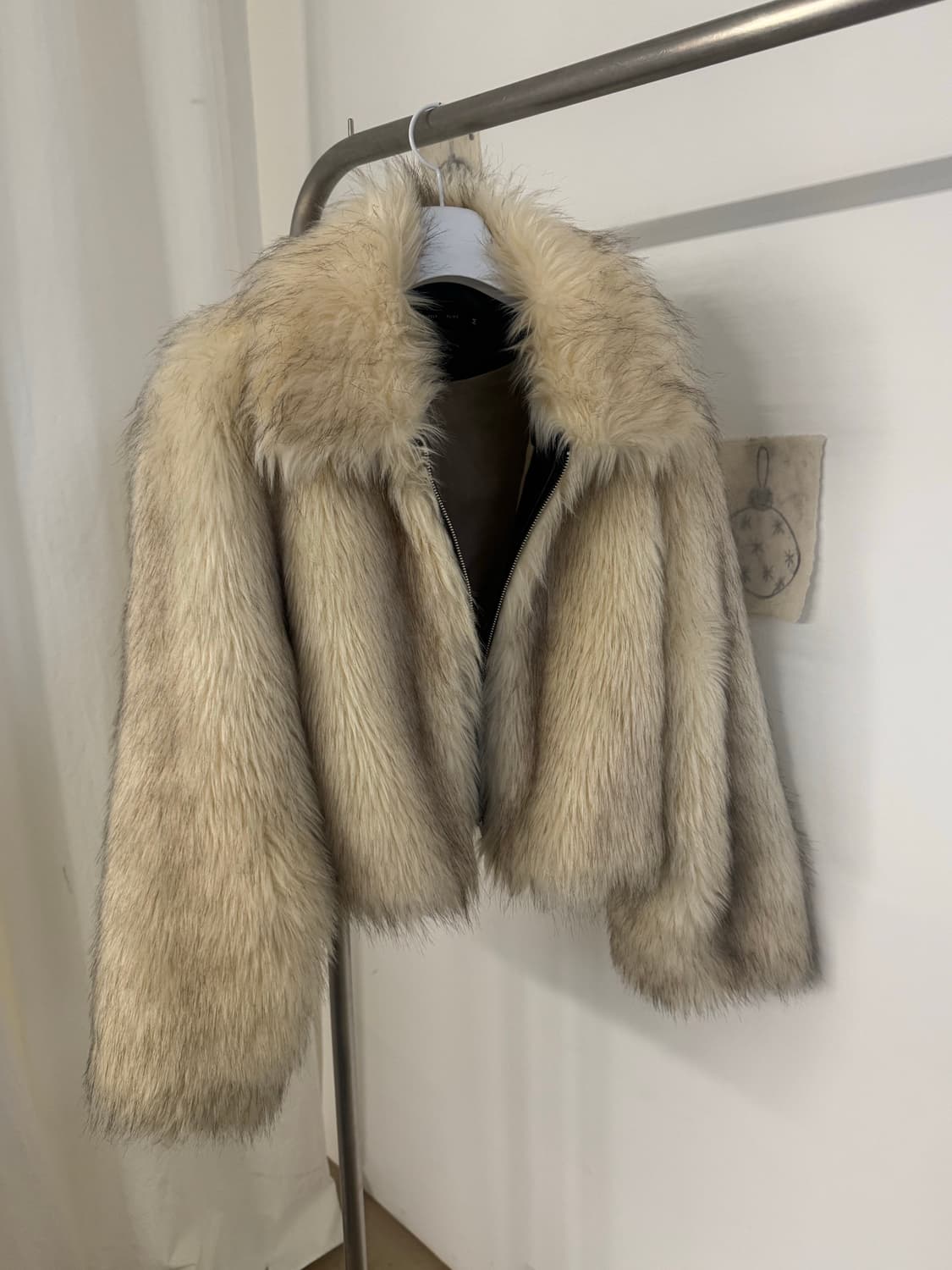 Rarely Alike 페이크퍼 자켓 M 상품이미지3