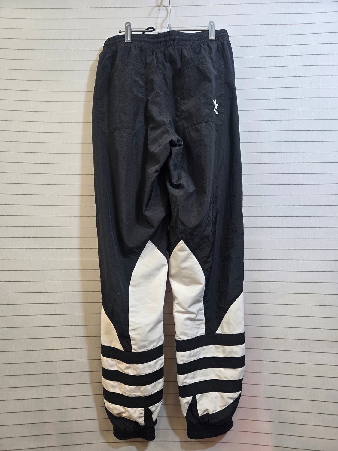 아디다스 빅로고 트녜이닝 팬츠 상품이미지4