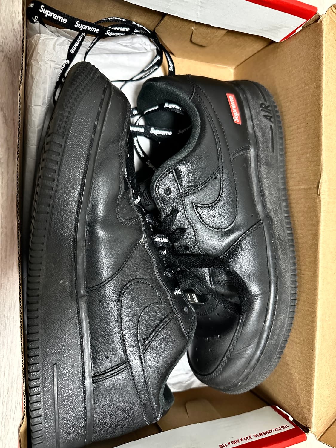 Nike x Supreme Air Force 1 Low Black 상품이미지1