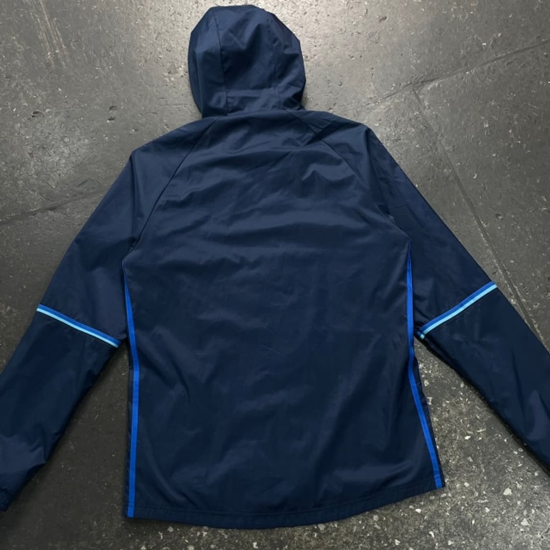 100 아디다스 울산현대 바람막이 상품이미지5