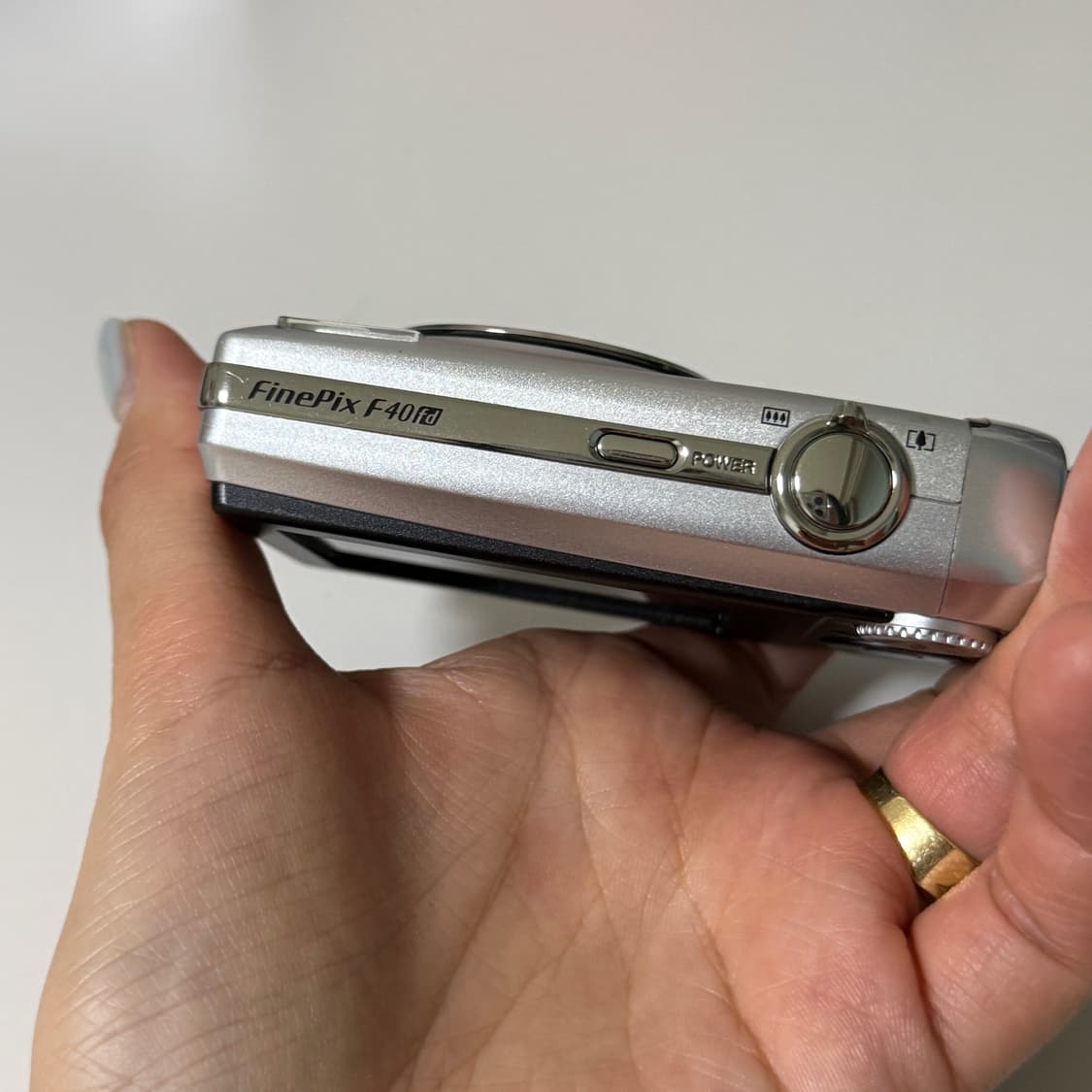 후지필름 파인픽스 F40 빈티지 디카 디지털카메라 실버 상품이미지3