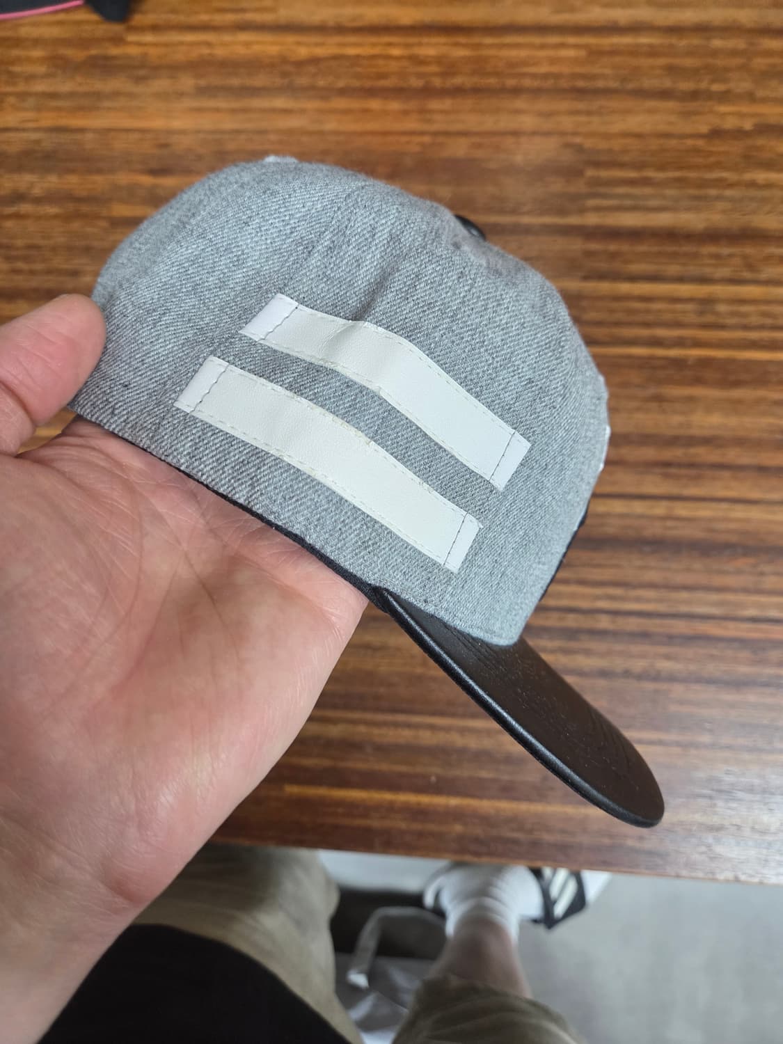 기아타이거즈 11번 자수로고 레더 스냅백 모자 프리  상품이미지2