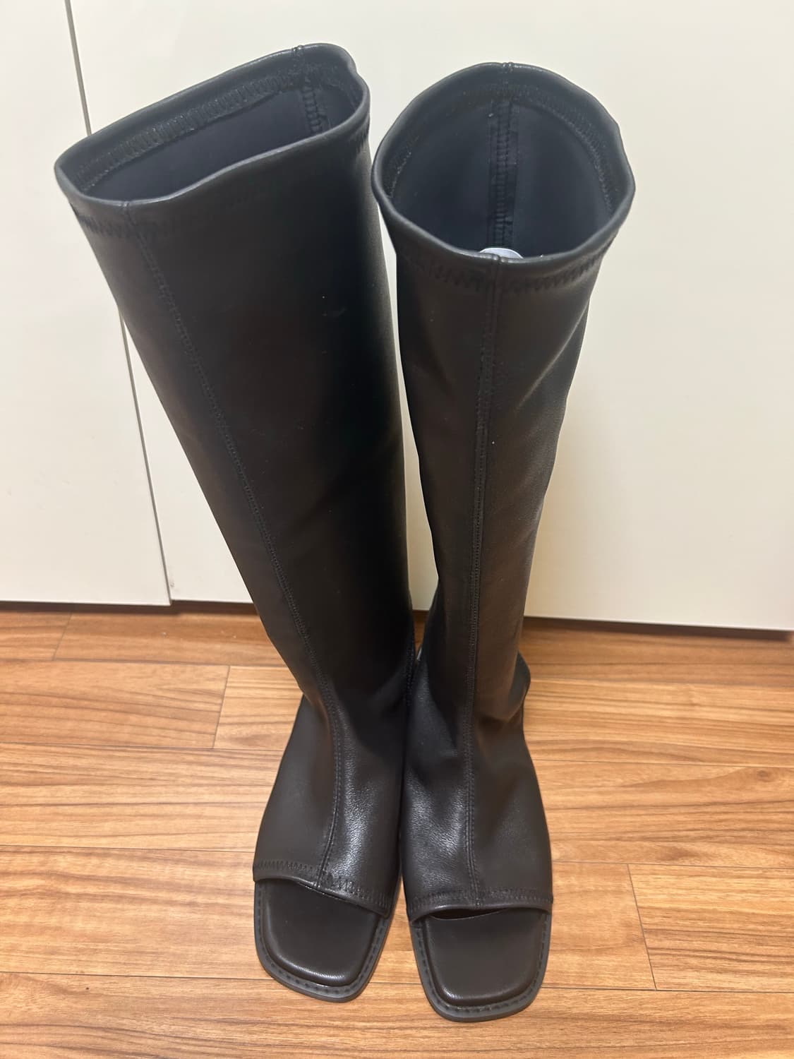 CERRIC 스퀘어토 롱부츠 블랙 상품이미지8