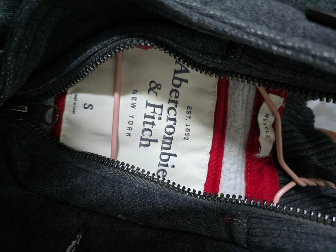 아베크롬비 후드집업 S 머슬핏 기모 상품이미지3