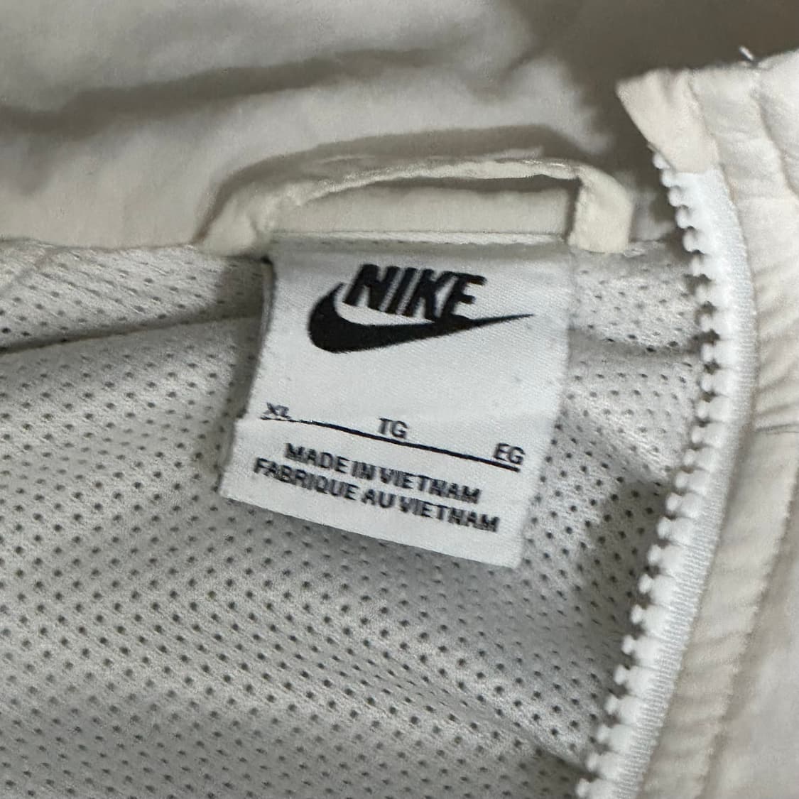 XL 나이키 여성용 화이트 배색 크롭 바람막이 상품이미지4