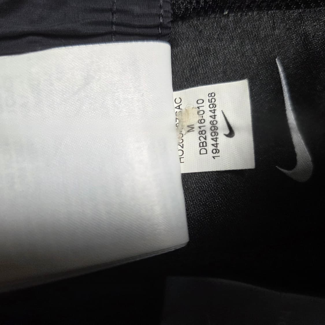 [us M] 나이키 드레이크 녹타 에센셜 트랙 팬츠 블랙 상품이미지4