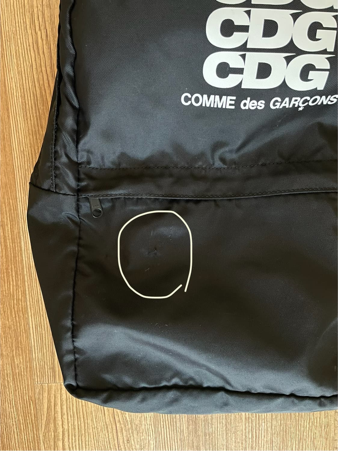 꼼데가르송 백팩 상품이미지2