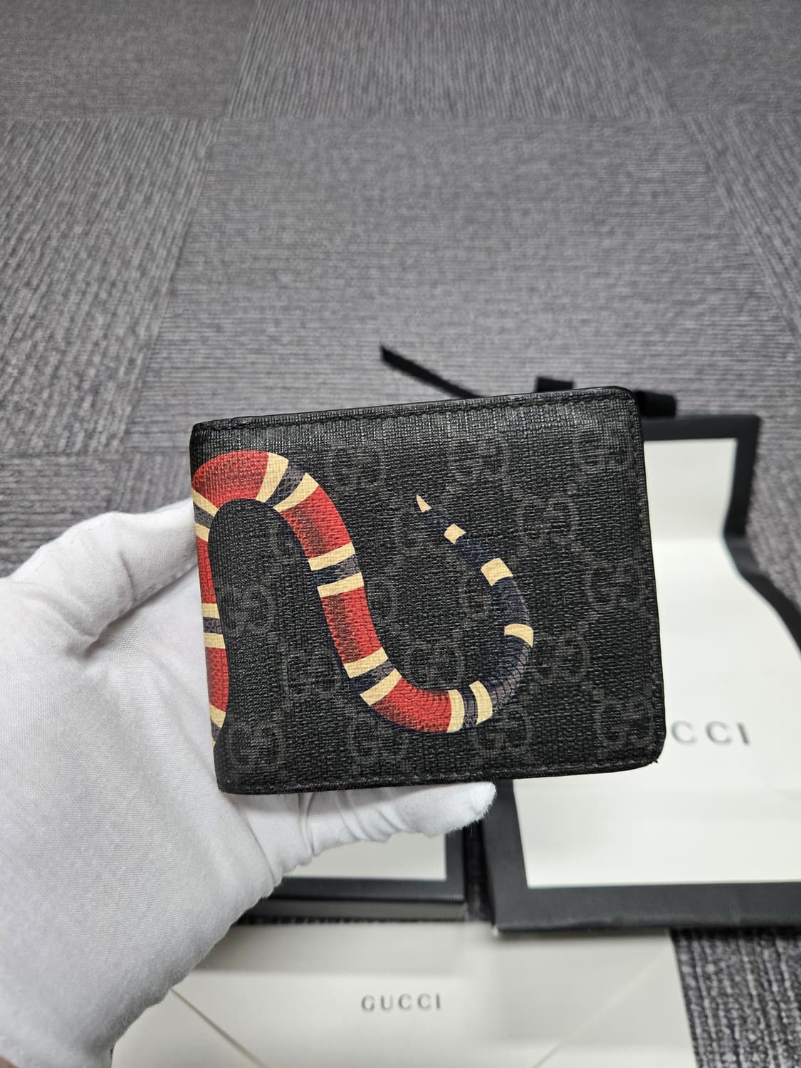 [특가][정품]구찌 킹스네이크 반지갑 상품이미지2