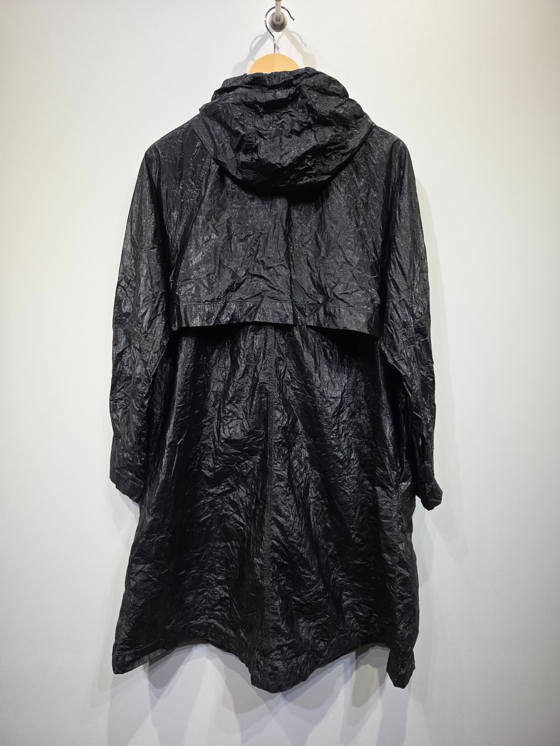 COS 코스 페이퍼 텍스처 크링클 후드 롱 코트 상품이미지6